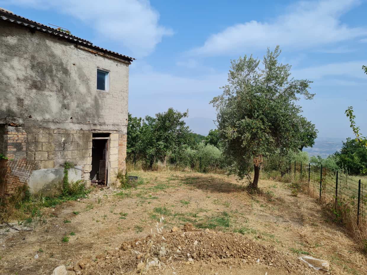 Кондоминиум в Roccamorice, Abruzzo 10071558