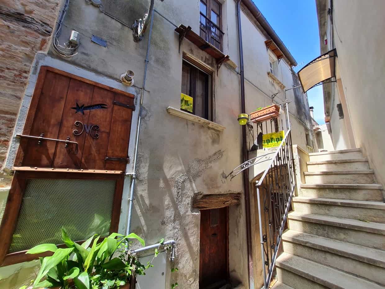 rumah dalam Cugnoli, Abruzzo 10071570