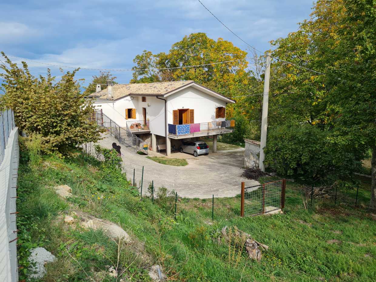 Condominium in Abbateggio, Abruzzo 10071580