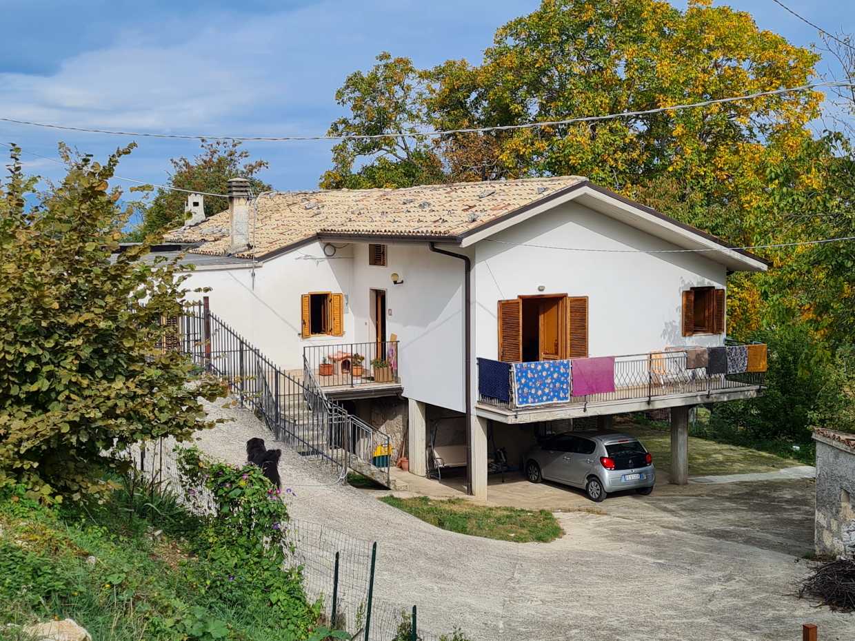 Ejerlejlighed i Roccamorice, Abruzzo 10071580
