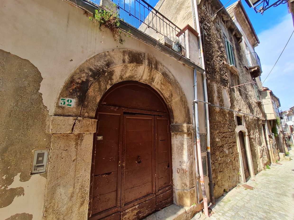 House in Tocco da Casauria, Abruzzo 10071583