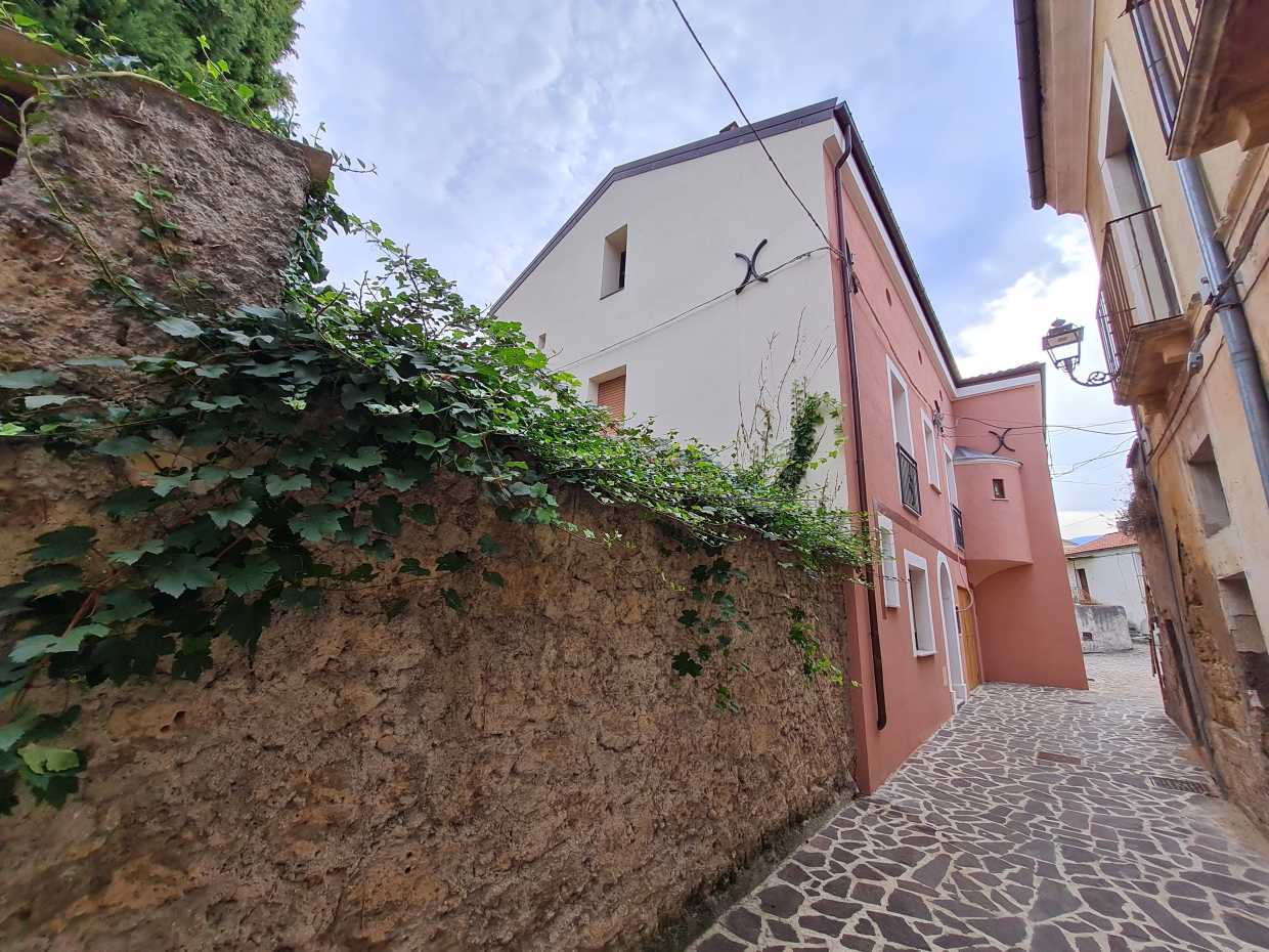 Hus i Torre De' Passeri, Abruzzo 10071584