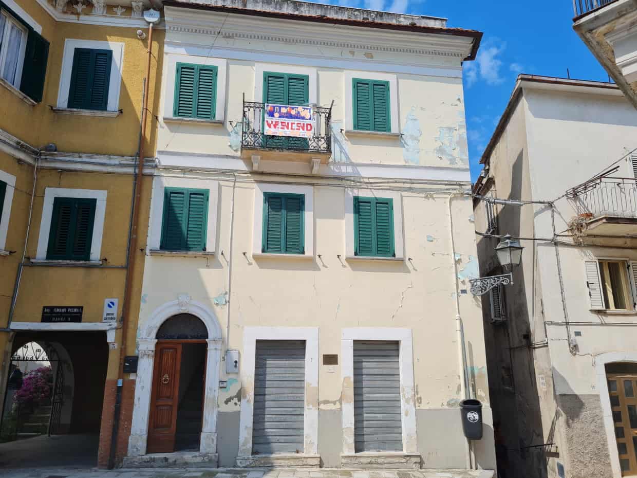Condominium in Lettomanoppello, Abruzzo 10071585