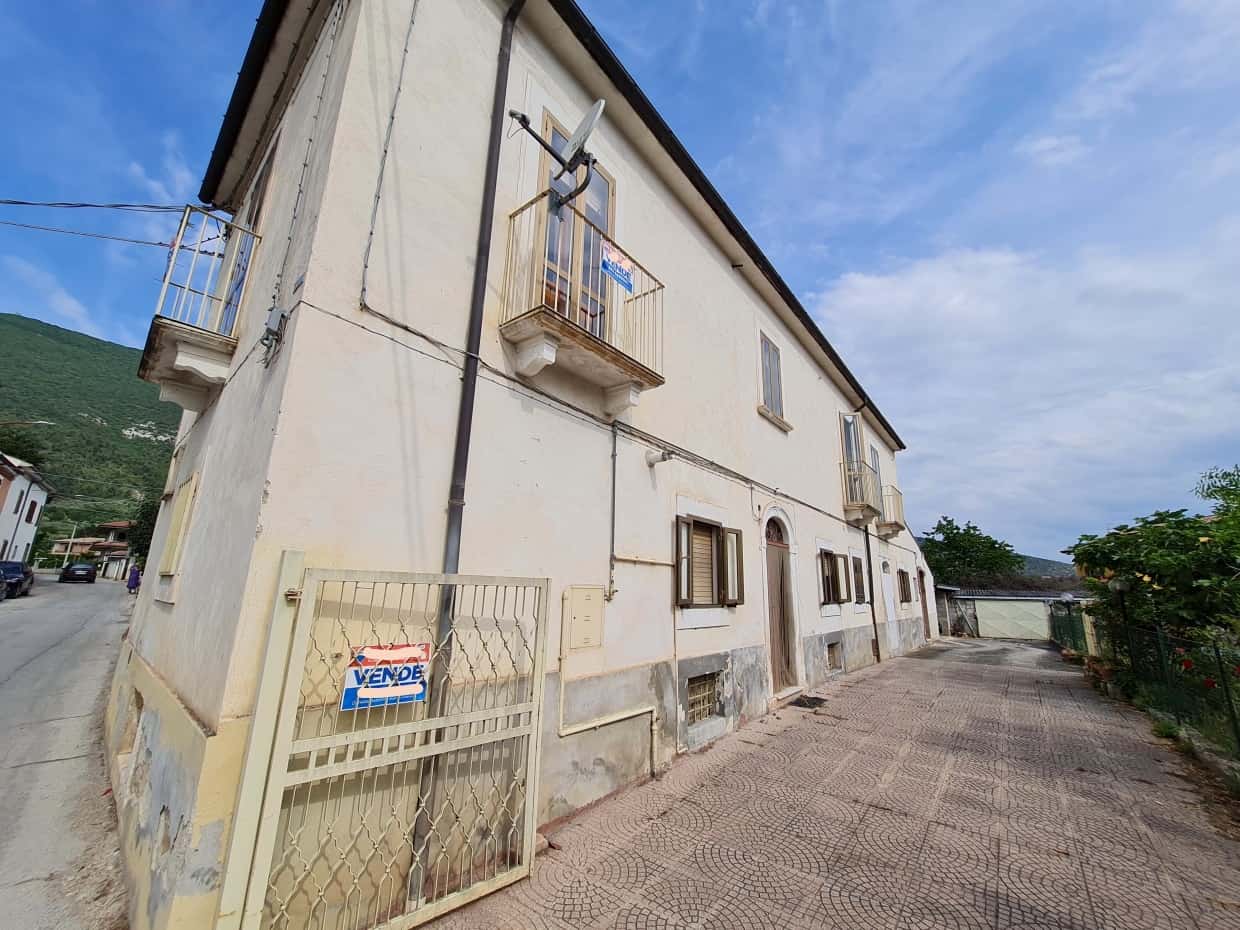 rumah dalam Vittorito, Abruzzo 10071592