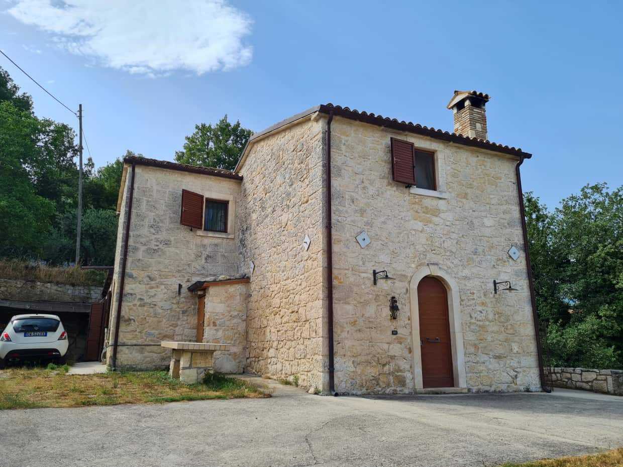 σπίτι σε Abbateggio, Abruzzo 10071598
