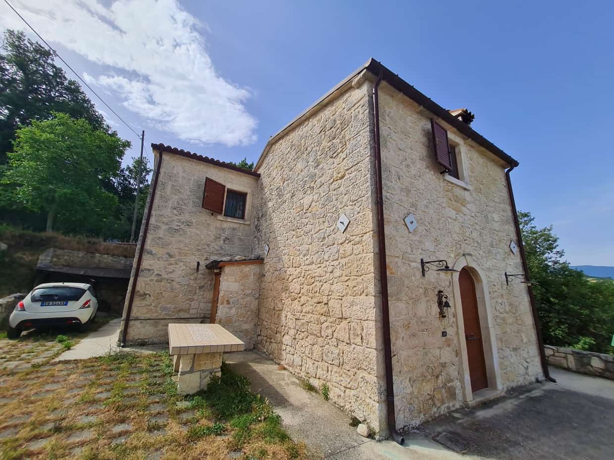 Casa nel Abbateggio, Abruzzo 10071598