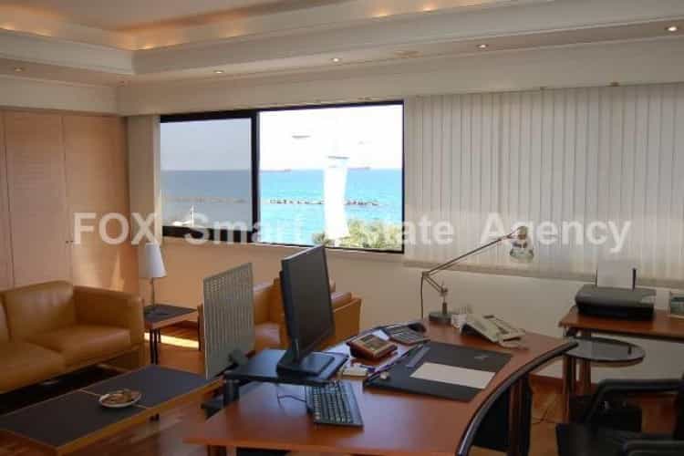 Γραφείο σε Neapoli, Limassol 10072272
