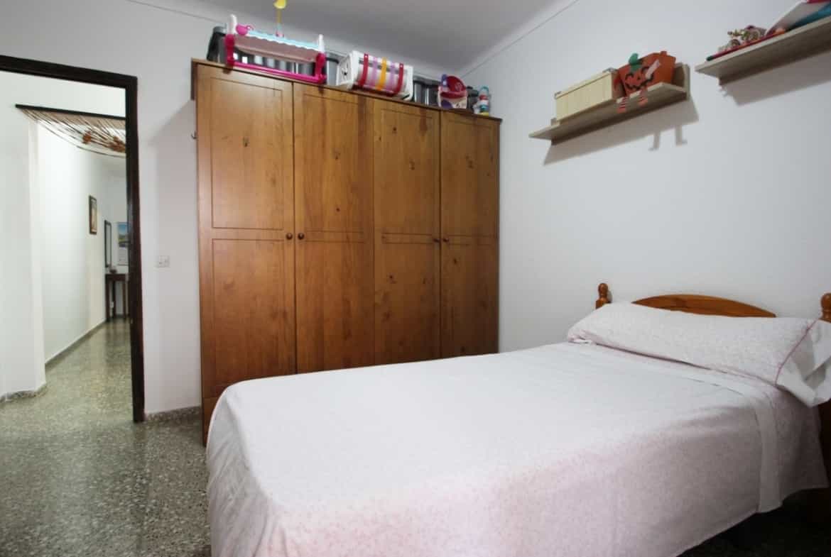 Condominium in Ibiza,  10072510