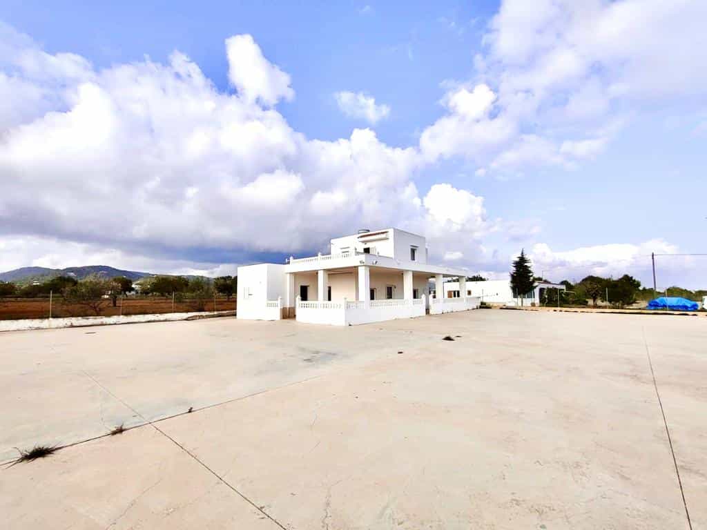 House in Ibiza, Balearic Islands 10072724