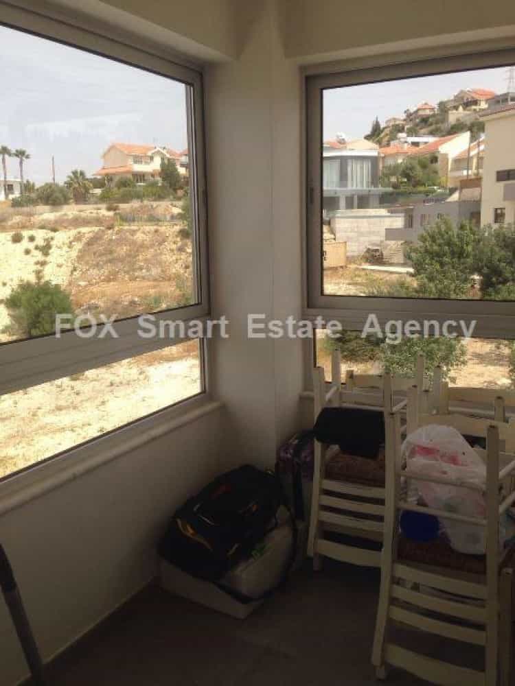 Condominio nel Agia Filaxi, Limassol 10073441