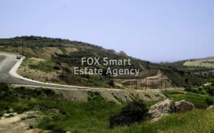 Tanah dalam Agios Tychon, Larnaka 10073799