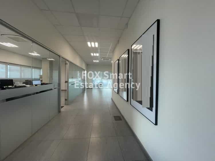 Office in Agia Fylaxis, Lemesos 10073934