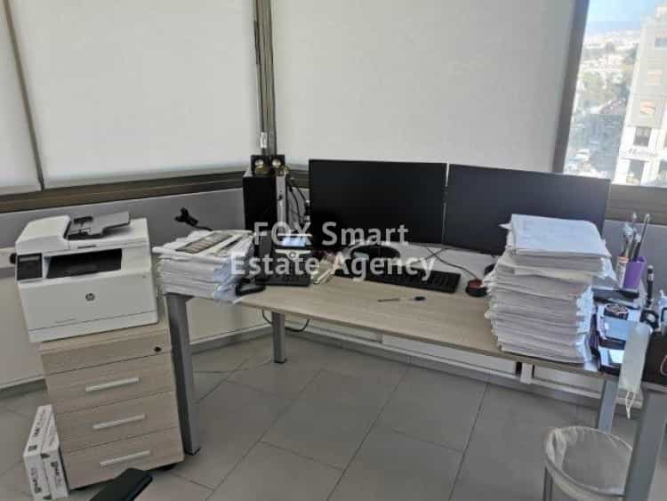 Büro im Agia Zoni, Limassol 10073954