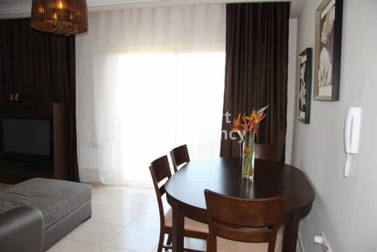 Condominium in Pyrgos - Tourist, Limassol 10074472