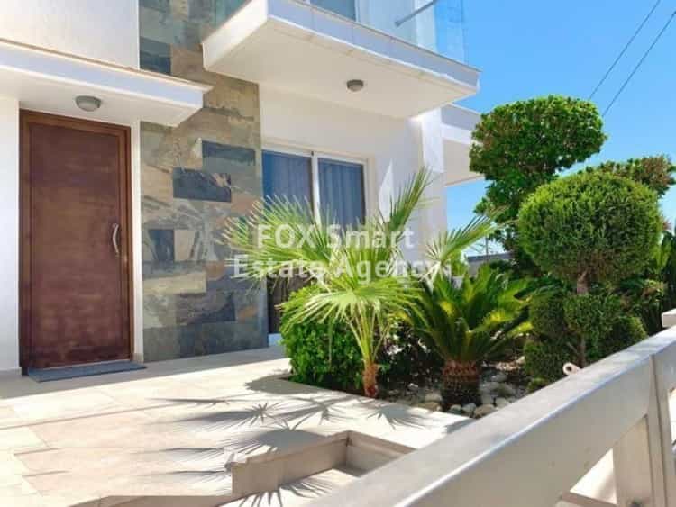 Casa nel Agios Athanasios, Limassol 10074555