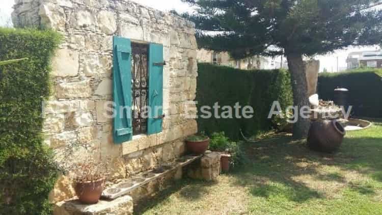 Huis in Agios Sillas, Limassol 10075079