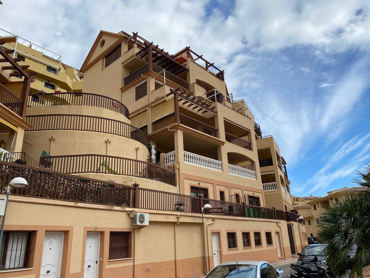 Condominium in Arroyo de la Miel, Andalusia 10075521