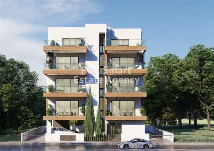 Condominium in Mesa Geitonia, Limassol 10075538