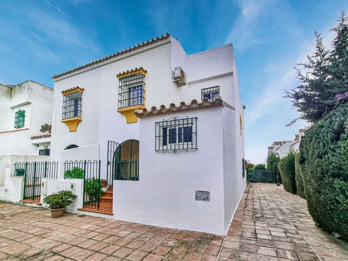 Talo sisään San Luis de Sabinillas, Andalusia 10075620