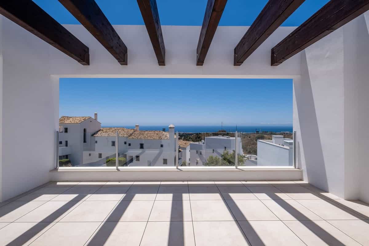 Condominium in Marbella, Andalusië 10075652