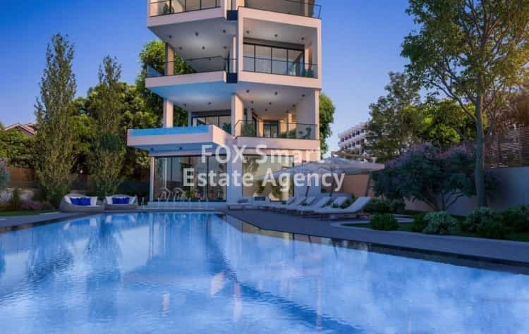 Condominium in Parekklisia, Larnaka 10075805