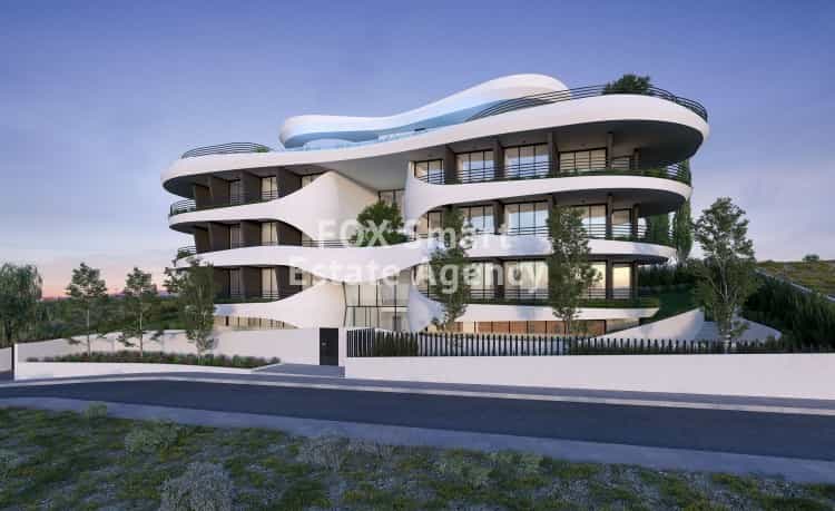 Condominium in Agios Tychon - Tourist, Limassol 10075821