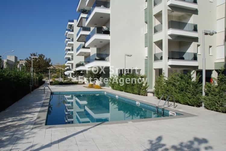 Condominium dans Pyrgos, Larnaka 10076001