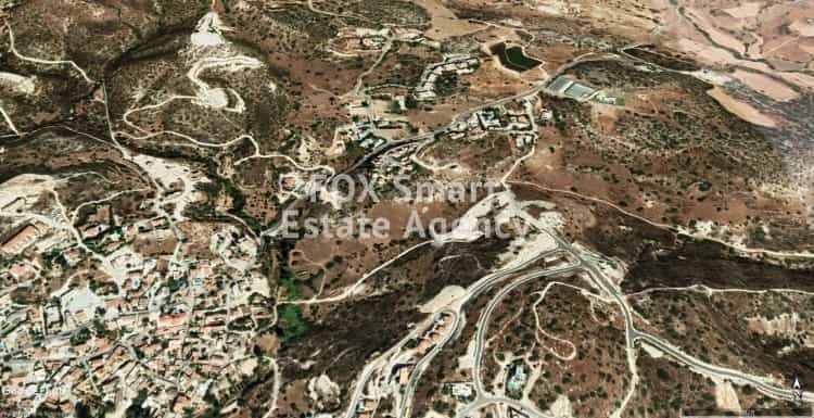 Land in Agios Tychon, Larnaka 10076044