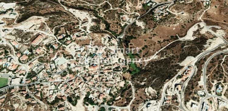 Land in Agios Tychon, Larnaka 10076044