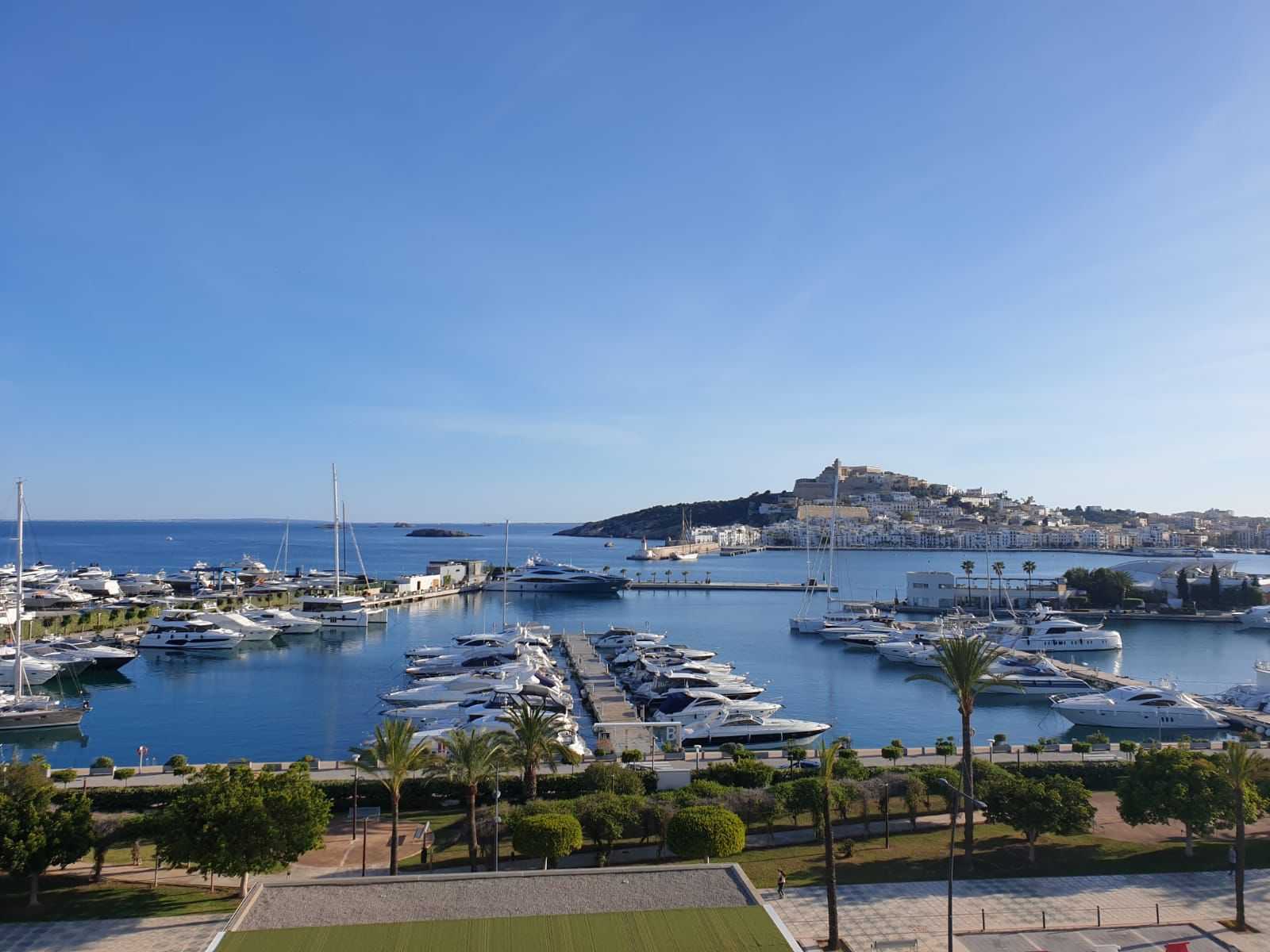 Condominium in Ibiza, Balearic Islands 10077993