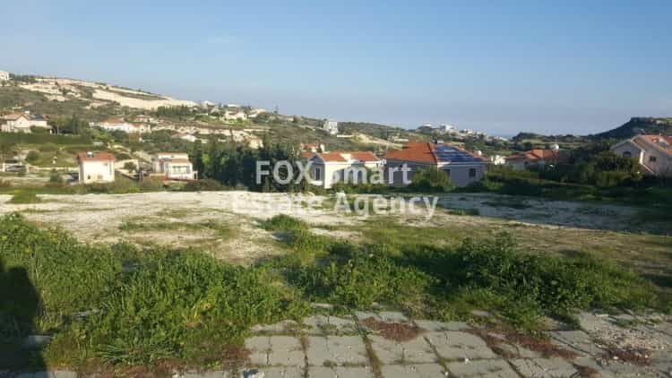 Land im Agios Tychon, Limassol 10078175