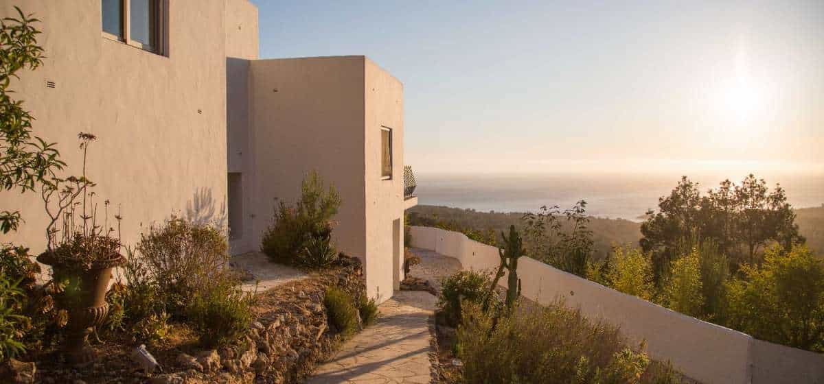 House in Cala d'Hort, Balearic Islands 10078300