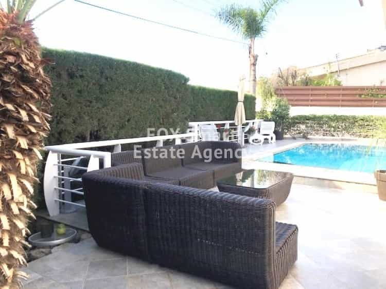 House in Agia Filaxi, Limassol 10078430