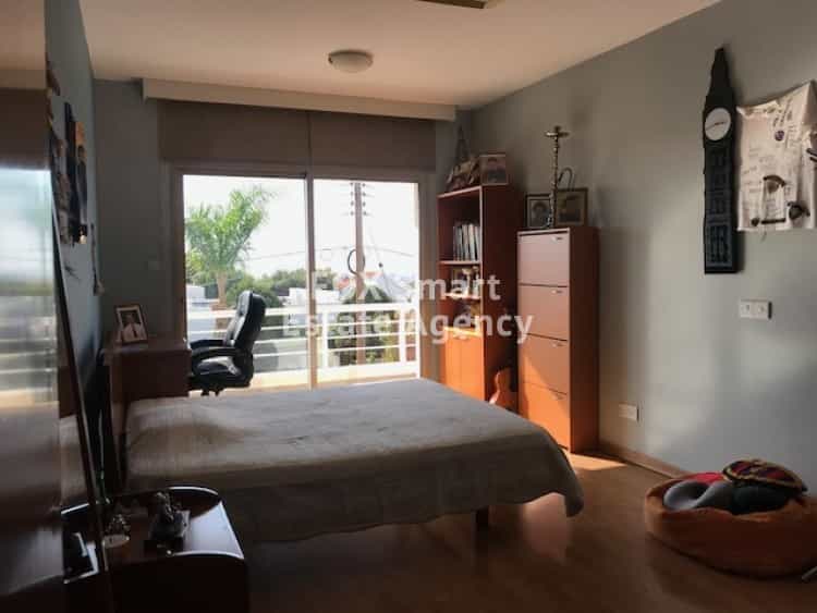 House in Agia Filaxi, Limassol 10078430