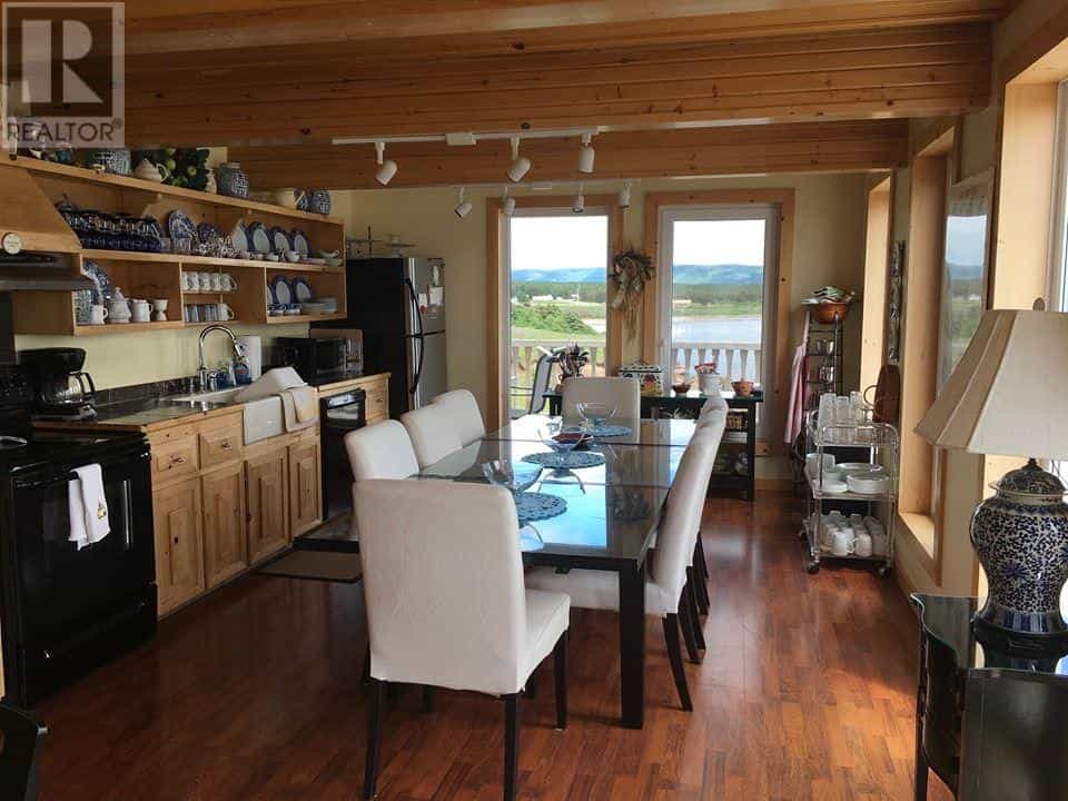 Dom w Cheticamp Island, Nova Scotia 10078716