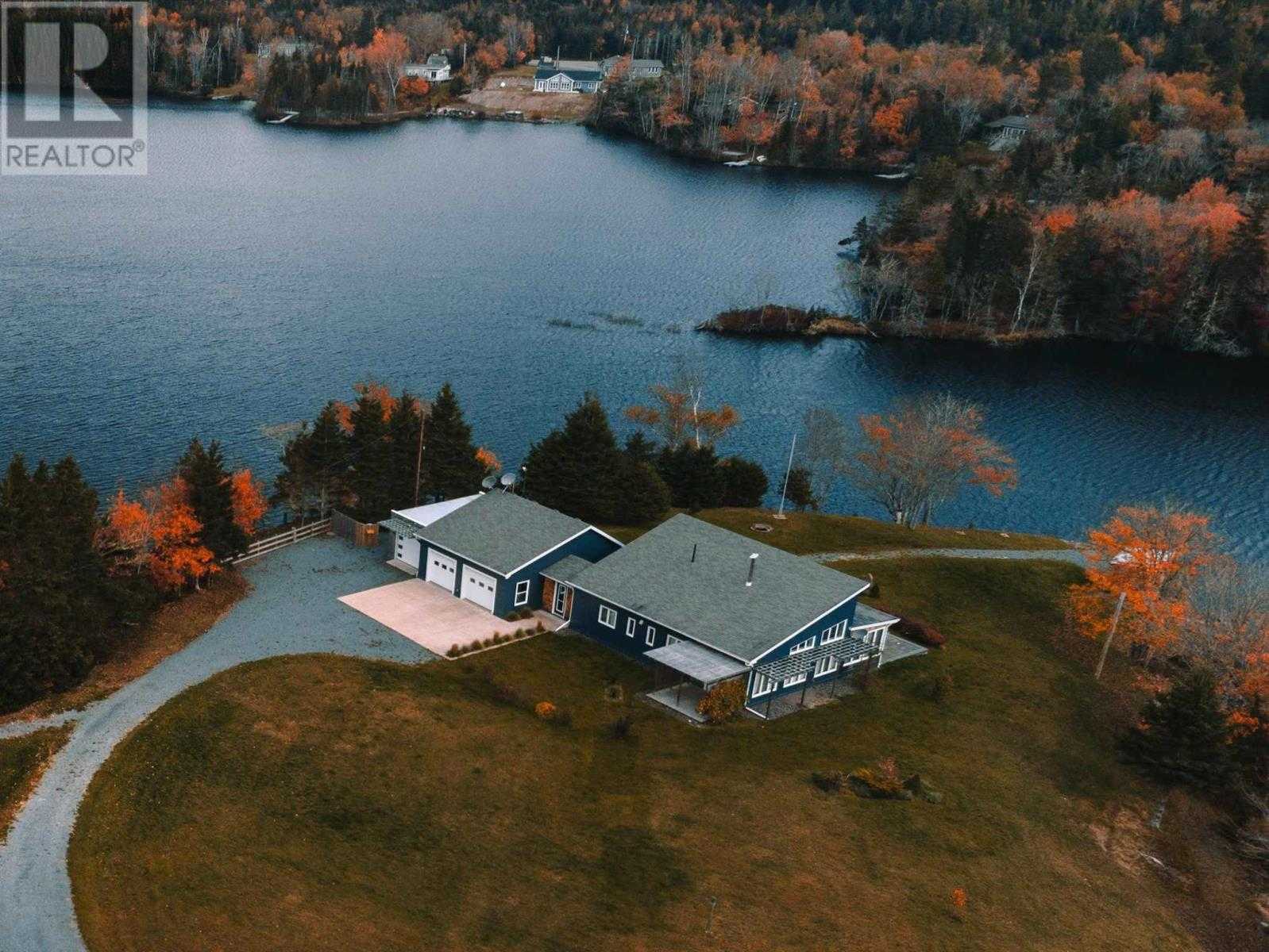 House in Antigonish, Nova Scotia 10078728