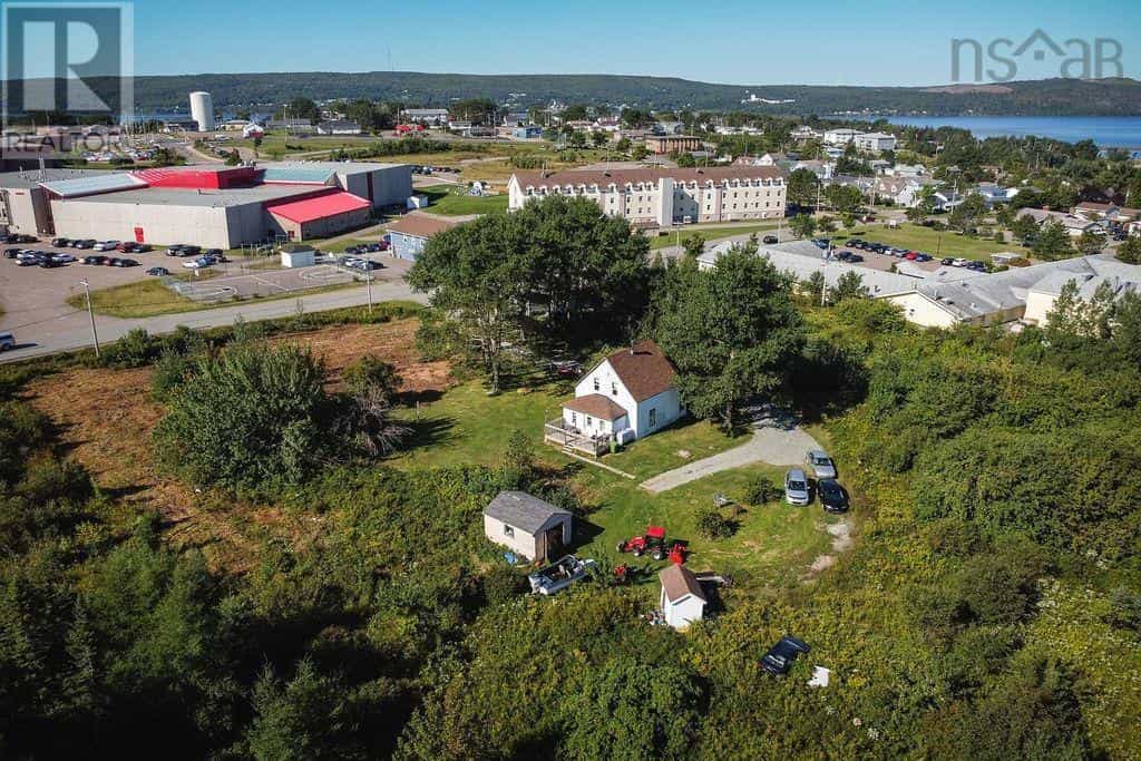 Hus i Port Hawkesbury, Nova Scotia 10078750