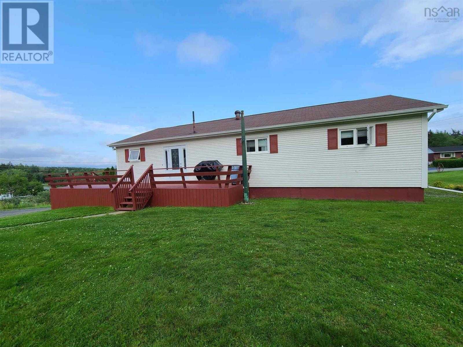 House in Sampsonville, Nova Scotia 10078754