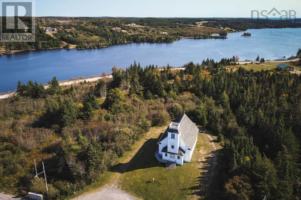 Huis in Louisbourg, Nova Scotia 10078815