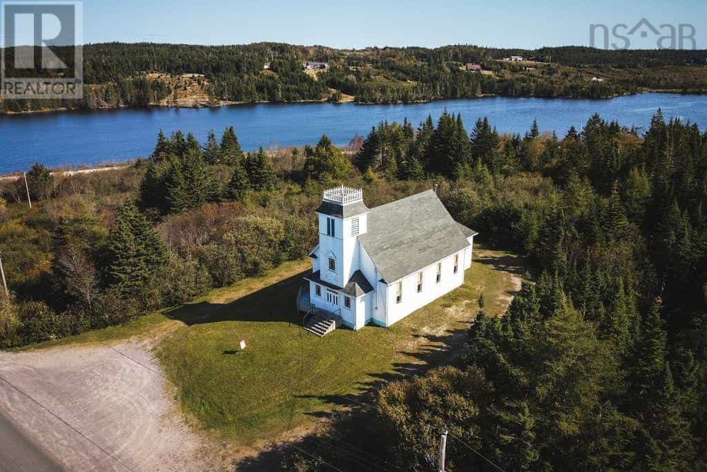 Hus i Louisbourg, Nova Scotia 10078815