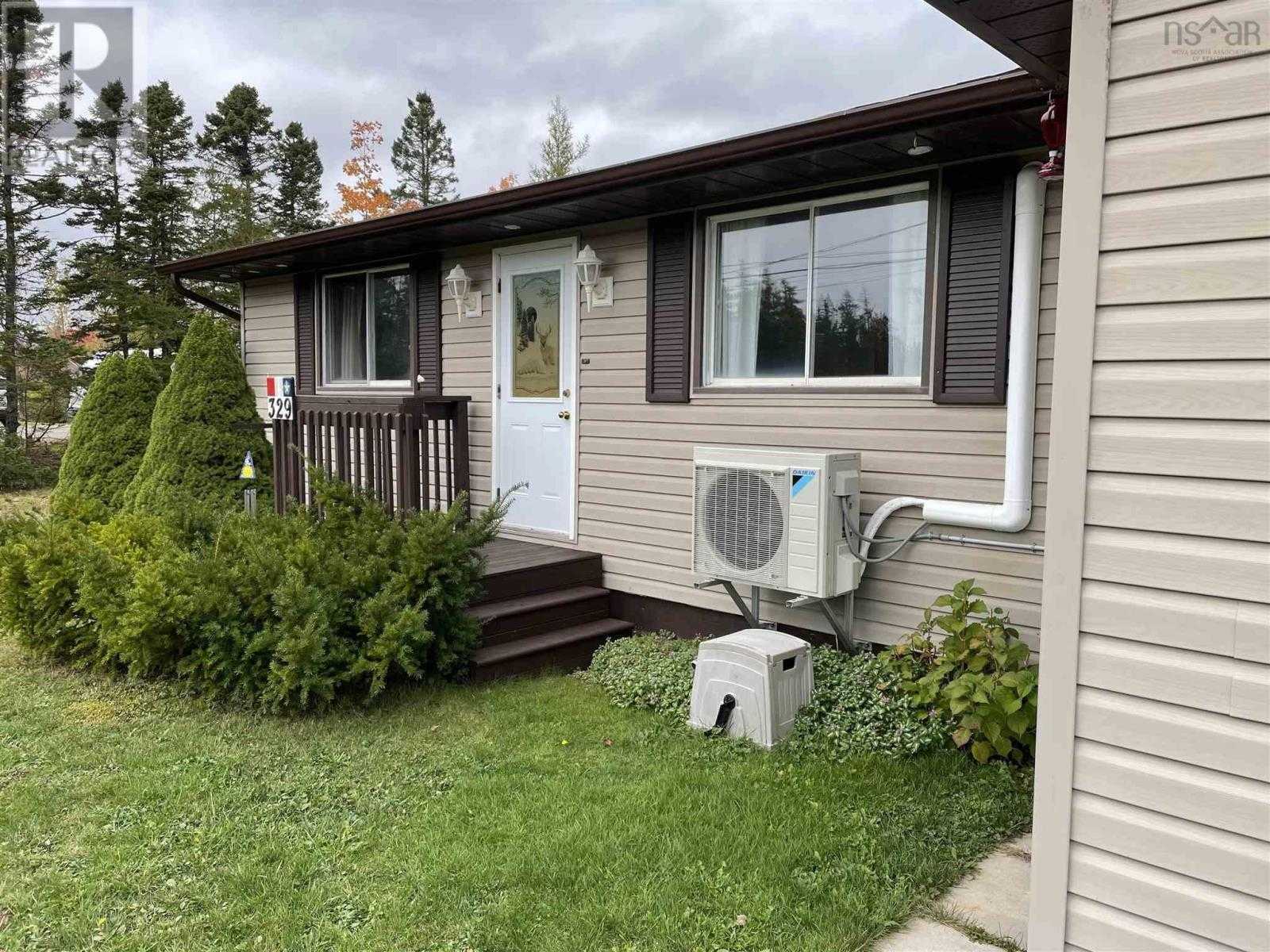 House in Port Hawkesbury, Nova Scotia 10078852