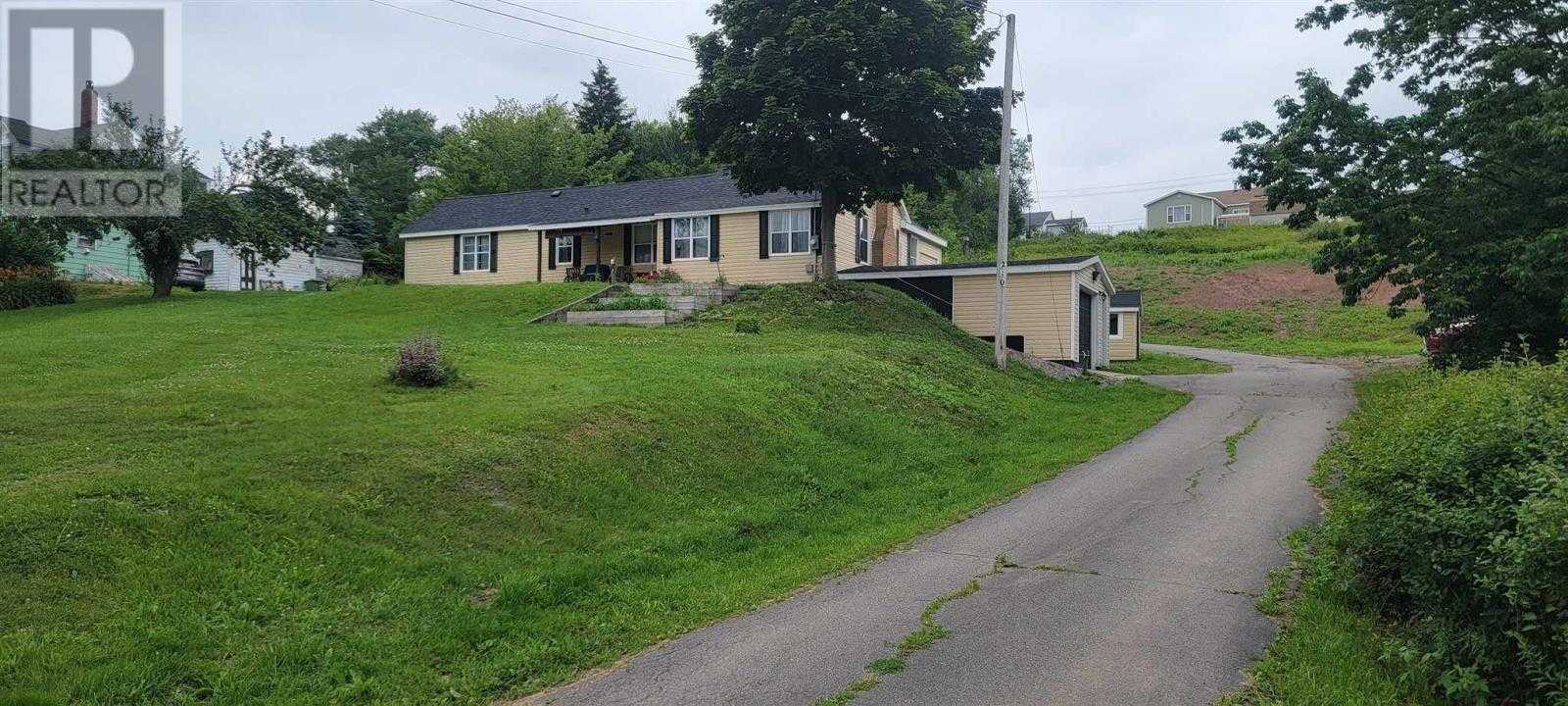 House in Port Hawkesbury, Nova Scotia 10078888