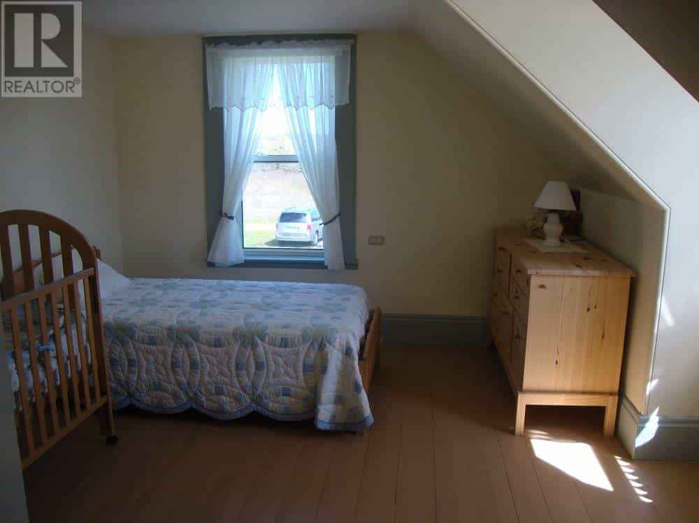 House in West Arichat, Nova Scotia 10078892