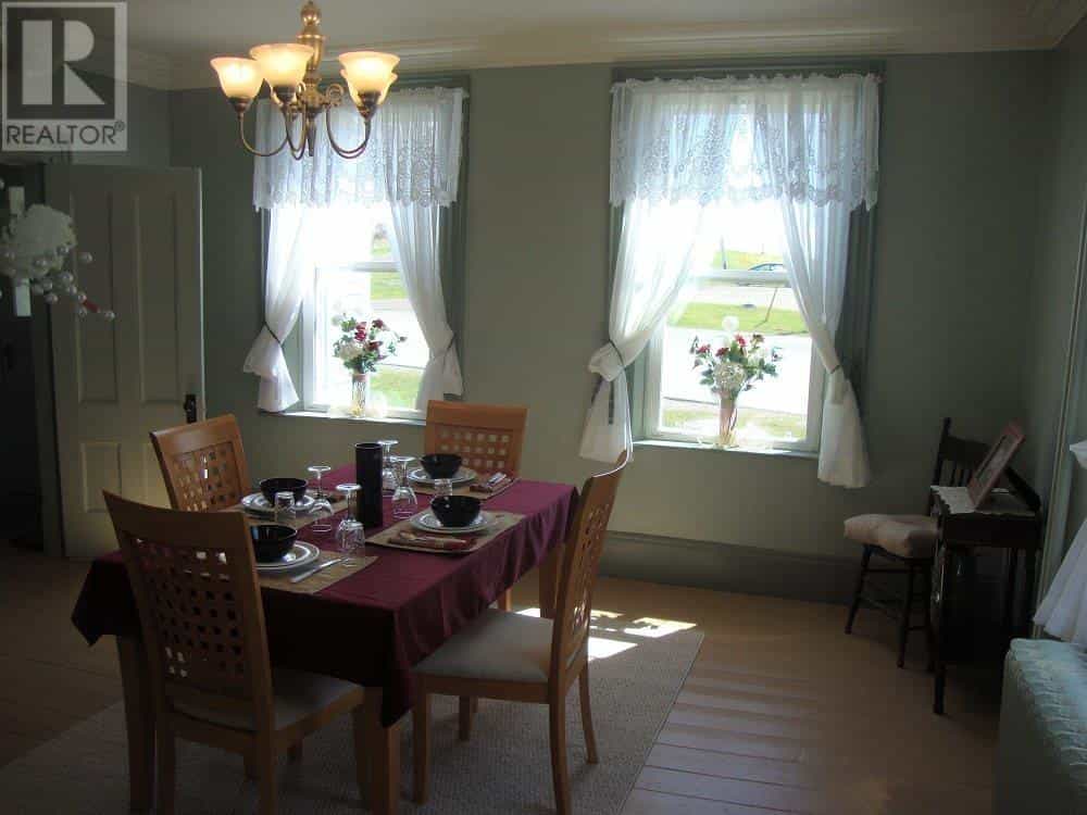 σπίτι σε West Arichat, Nova Scotia 10078892