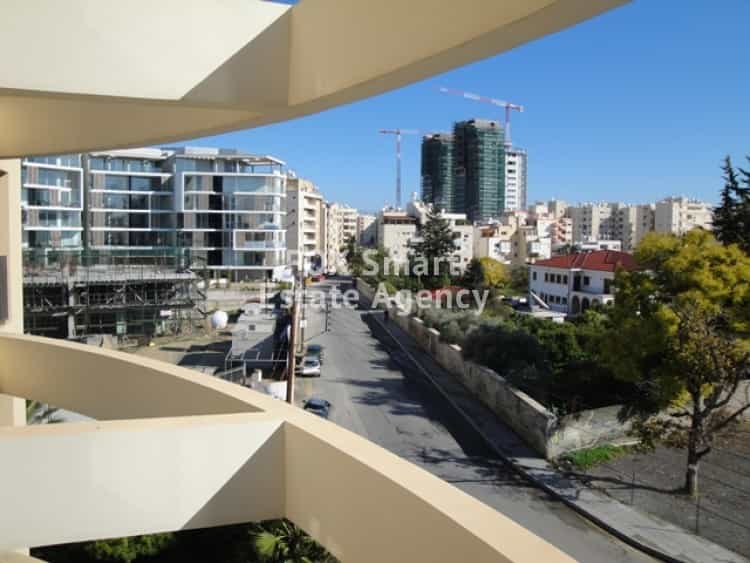 Kondominium di Neapoli, Limassol 10079102