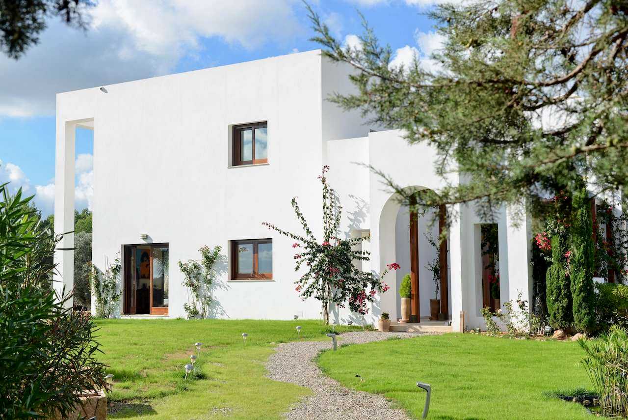 House in San Carlos, Balearic Islands 10079378