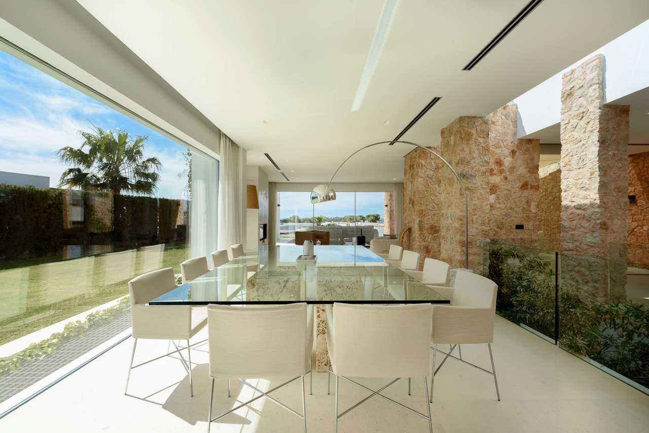 Rumah di Cala Conta, Ibiza 10079424