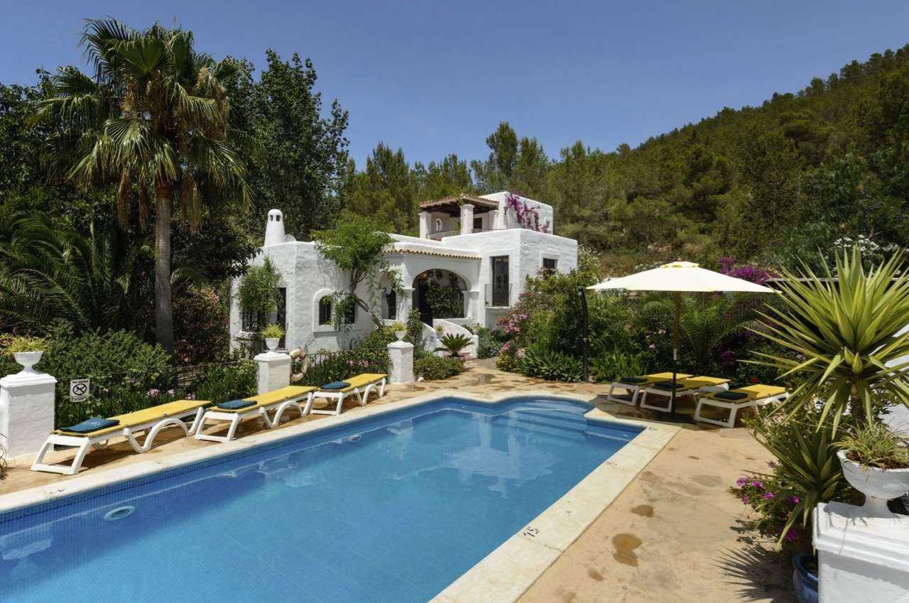 House in San Carlos, Balearic Islands 10079534