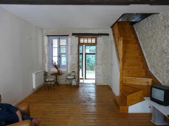 Huis in Fouleix, Nouvelle-Aquitanië 10079603