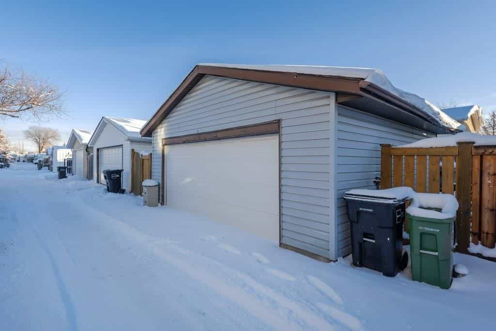 Haus im Edmonton, Alberta 10080943